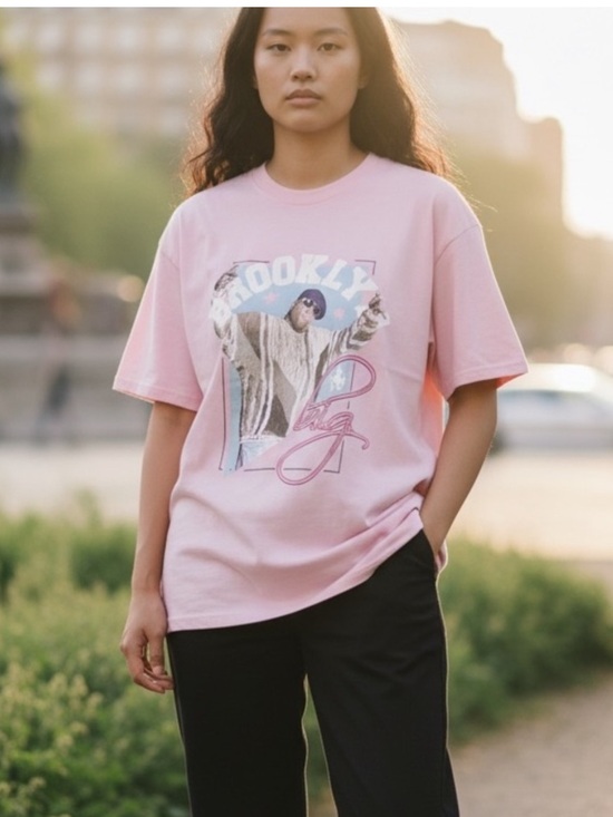 Tops - Notorious BIG biggie smalls graphic rapper Pink Brooklyn Graphic Tee S